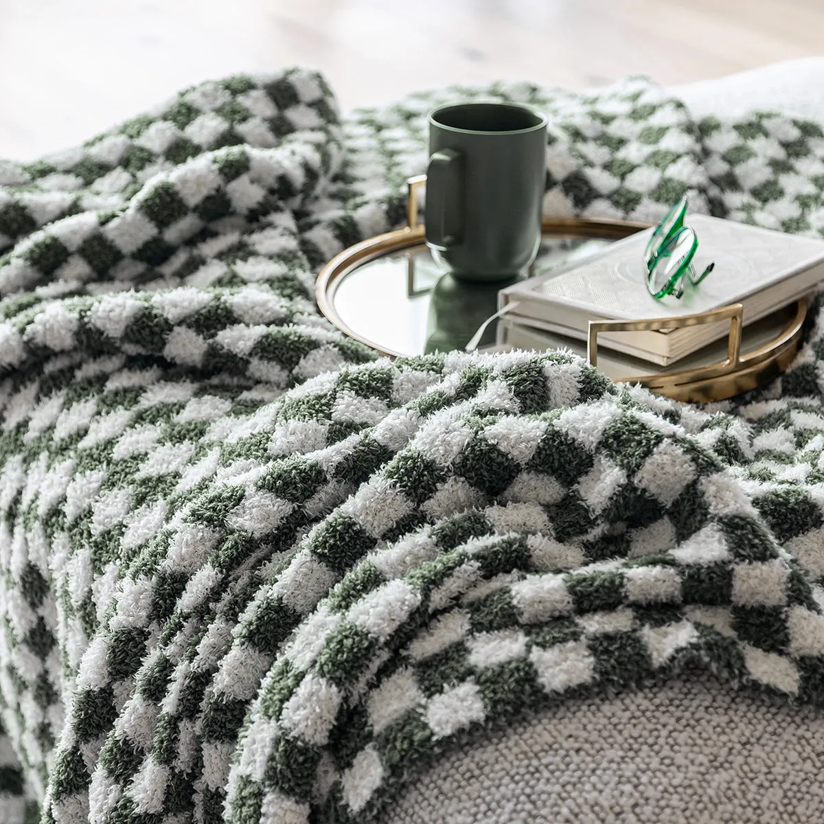 Baby's Breath & Forest Green Check Print Throw