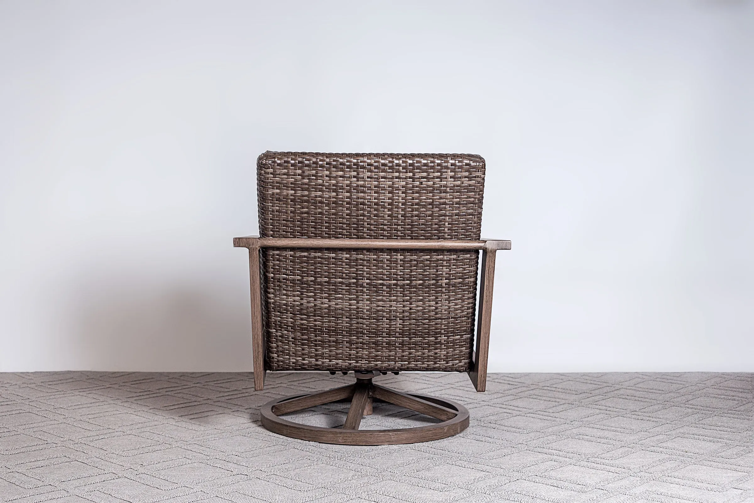 Canton Swivel Chair