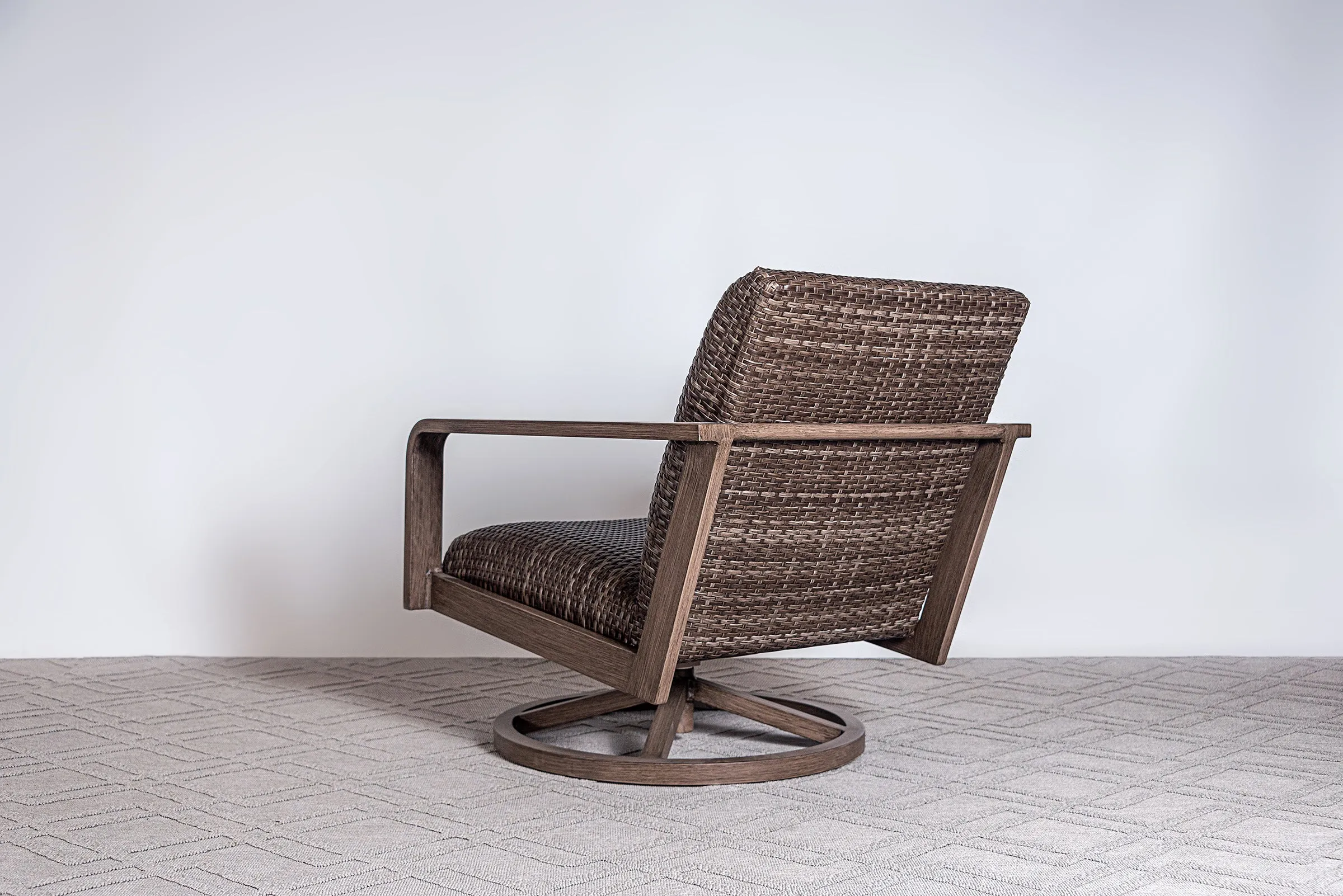 Canton Swivel Chair
