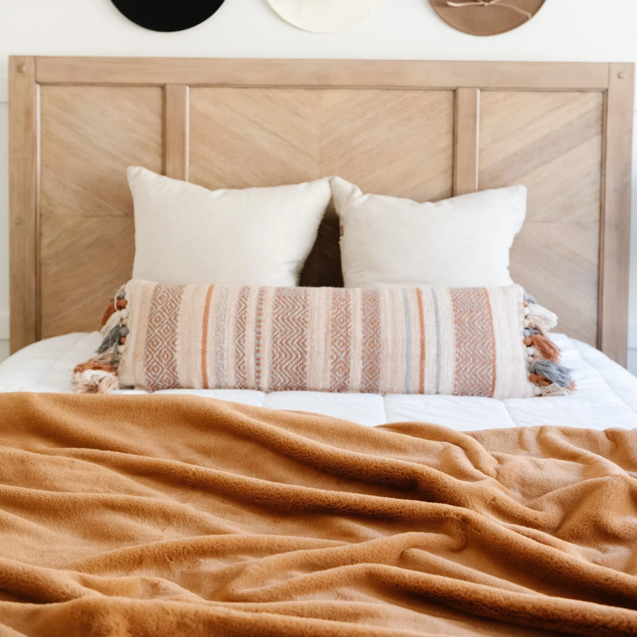 FAUX FUR FULL/QUEEN BLANKETS