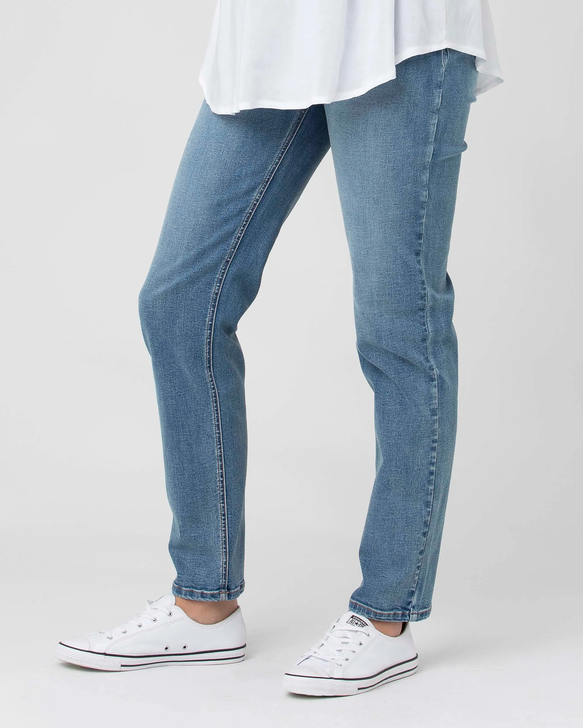 'Hunter' Over-Bump Maternity Jeans - Vintage Wash