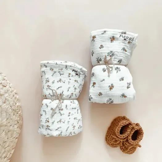 Large Muslin Blanket | Vintage Blue Flowers | Petit Evelina