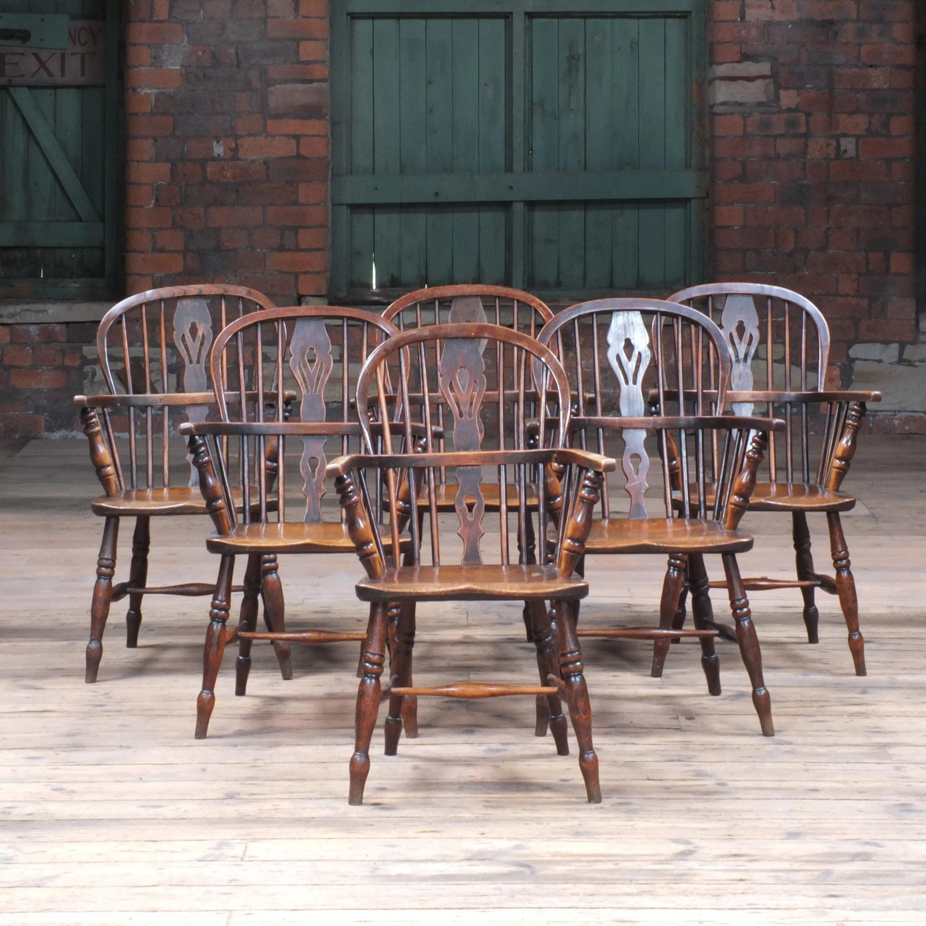 Matched set of 6 19th century Windsor chairs