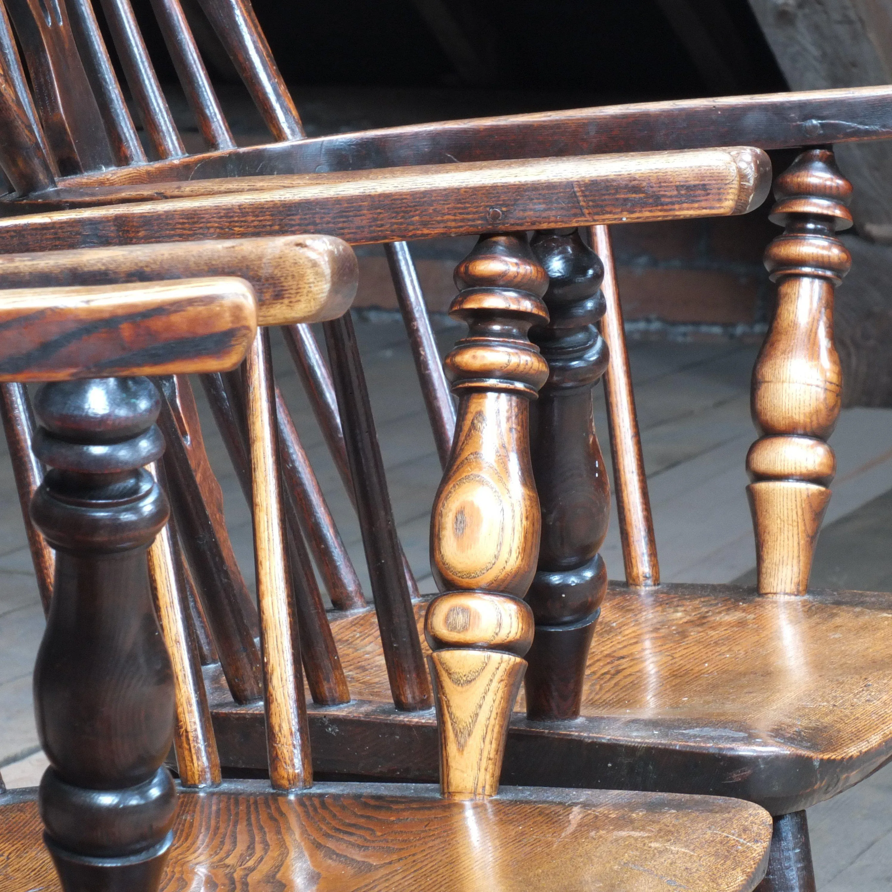 Matched set of 6 19th century Windsor chairs