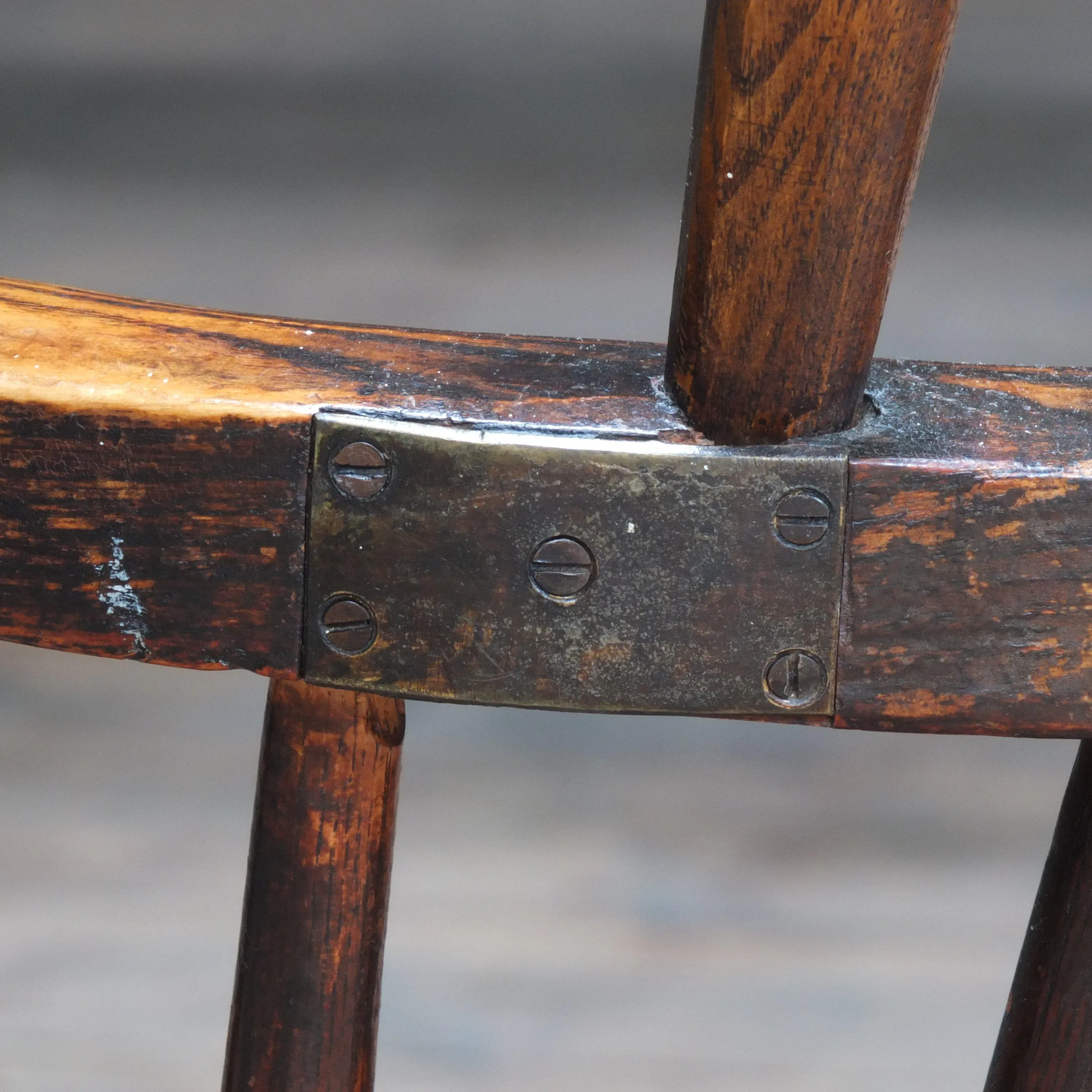 Matched set of 6 19th century Windsor chairs