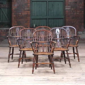 Matched set of 6 19th century Windsor chairs