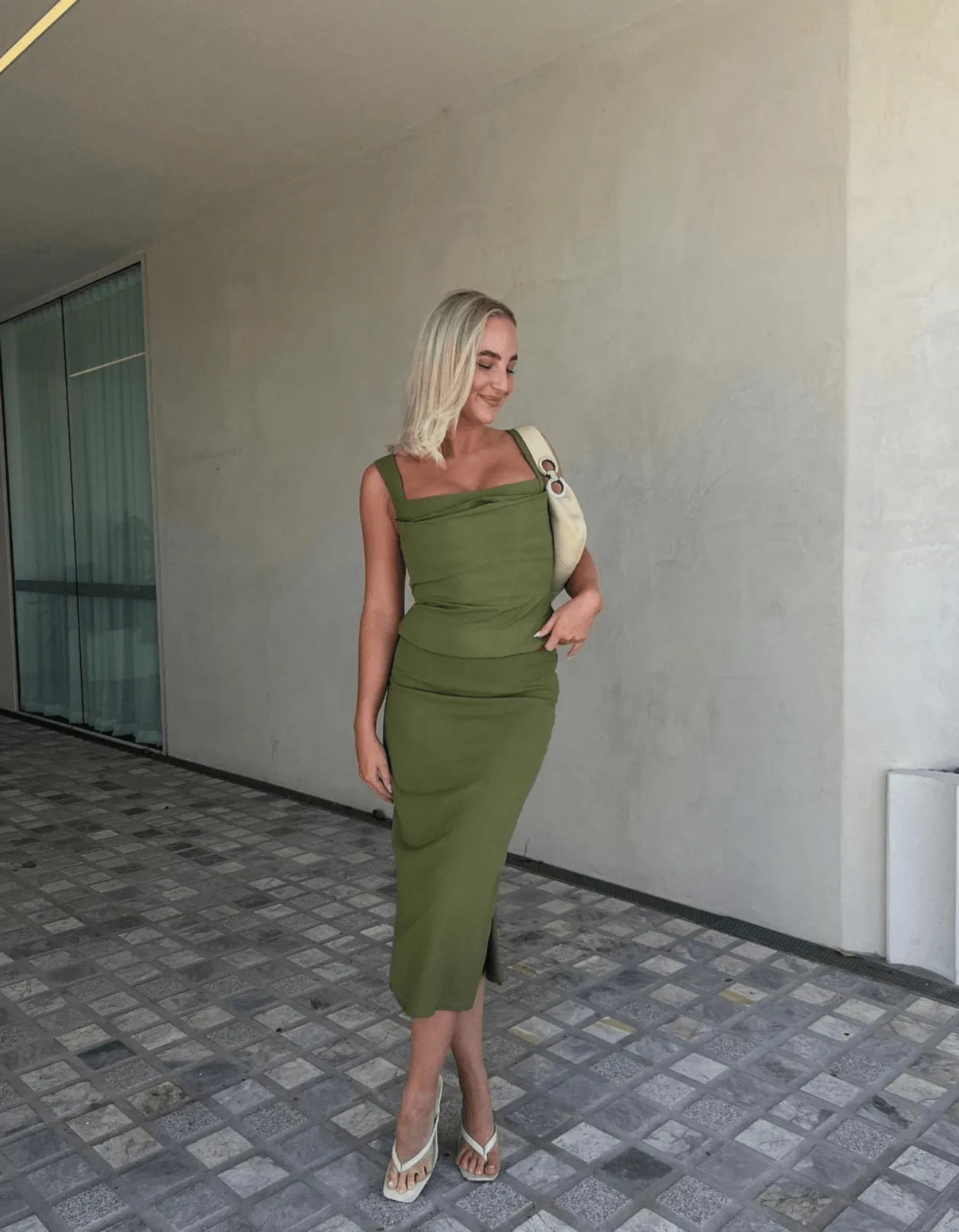 Miaou - Moni Midi Skirt in Olive
