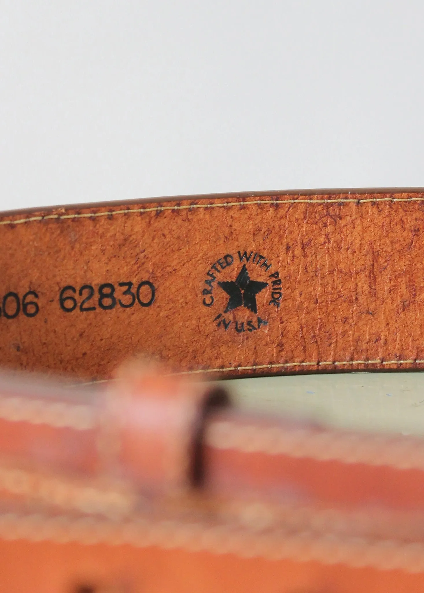Vintage 1980s Brown Leather Fold Back Belt
